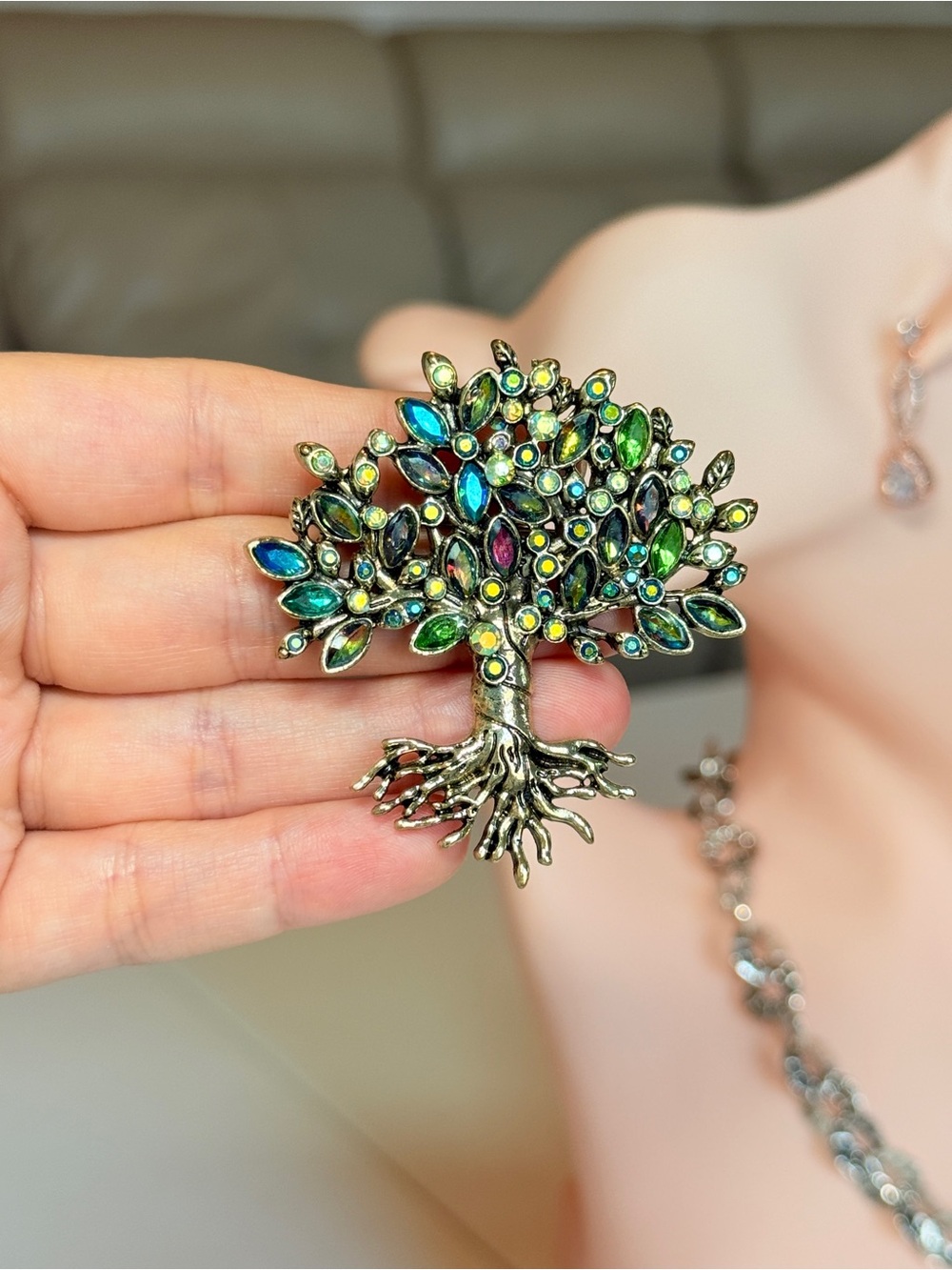 Vintage Style Tree of Life Brooch Pin